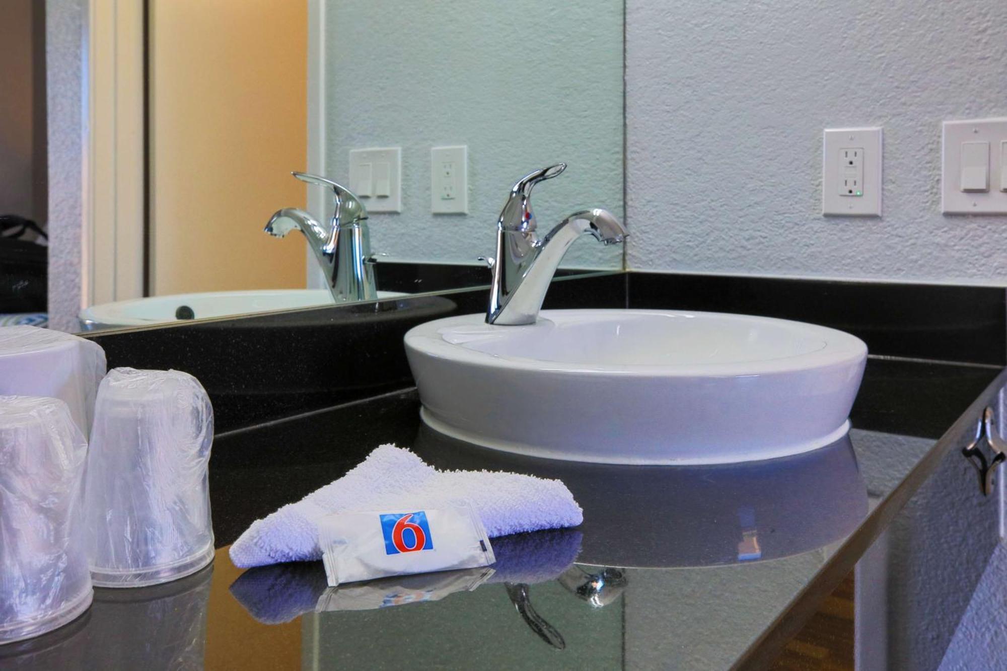 Motel 6-Sacramento, Ca - North Carmichael Εξωτερικό φωτογραφία